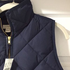 J Crew navy quilted puffer vest